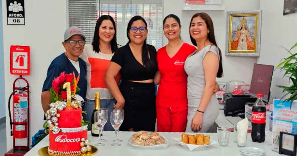 Aniversario de Audiocorp San Miguel: Un año al cuidado de tu salud auditivo